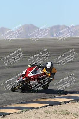 media/Oct-25-2025-Race Pace (Sat) [[47cce5476f]]/Non Verified (1st 20 Minutes of Every Hour)/1-Bowl (10am)/